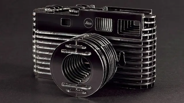 [VIDEO]  Rayakan HUT ke-100, Leica Hadirkan 'Kamera Puzzle' Unik