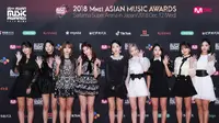 Twice  (Twitter/mnetmama - https://twitter.com/MnetMAMA/status/1072800658502299654)