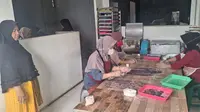 Proses produksi Kelompok Wanita Tani (KWT) Sri Mandiri. (Foto: Istimewa)
