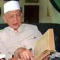 Ulama Al-Qur'an asal Kudus, KH Sya'roni Ahmadi. (Foto: NU Online)