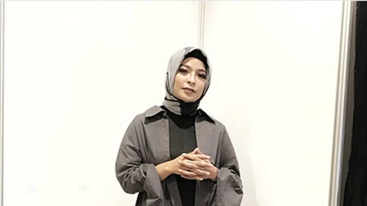 [Bintang] Tantri Kotak Berhijab