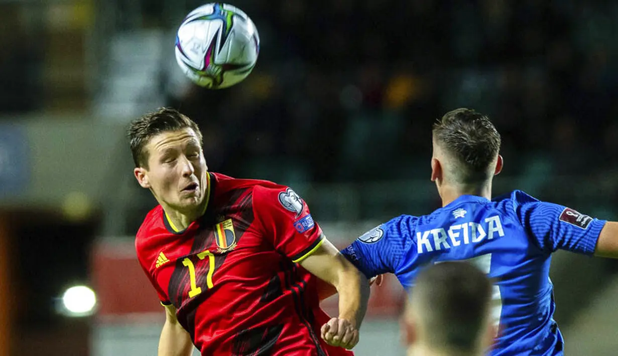 Timnas Belgia masih terlalu perkasa bagi tuan rumah Estonia. Anak asuh Roberto Martinez menang dengan skor 5-2. (Foto: AP/Raul Mee)
