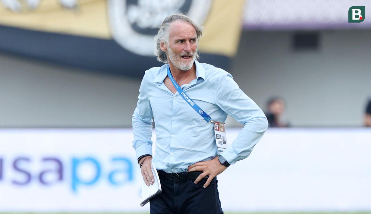 Tangsel Warriors keok 1-4 saat menjamu PSIS Semarang di Indomilk Arena, Tangerang, Senin (14/8/2023). (Bola.com/M Iqbal Ichsan)