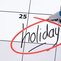 Jangan sampai melewatkan liburan di tahun 2018. (Sumber Foto: Linkedin)