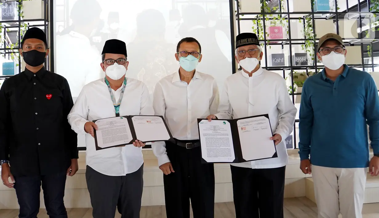 BSI siap berkolaborasi dengan seluruh stakeholders dan masyarakat luas untuk meningkatkan literasi dan inklusi keuangan syariah, termasuk mendorong pemberdayaan pemuda (generasi muda) dan mengoptimalkan potensi ekonomi masjid di Nusantara. (Liputan6.com/HO/BSI)