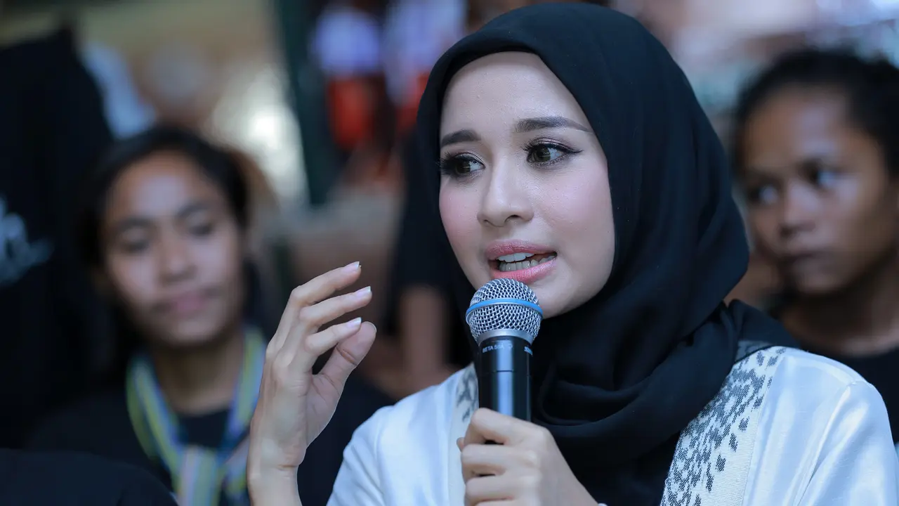 [Bintang] Laudya Cynthia Bella