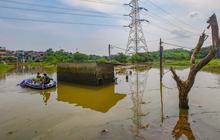 FOTO: Melihat Dampak Longsoran TPA Cipayung  Depok di Permukiman Warga