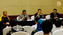 Rapat Kerja Nasional (Rakernas) Perhimpunan Advokat Indonesia (Peradi) di Medan, Sumatera Utara, Kamis (6/12). Acara tersebut mengusung tema bertanggung jawab dalam penegakan hukum lingkungan hidup, khususnya Danau Toba. (Liputan6.com/HO/Djoko)