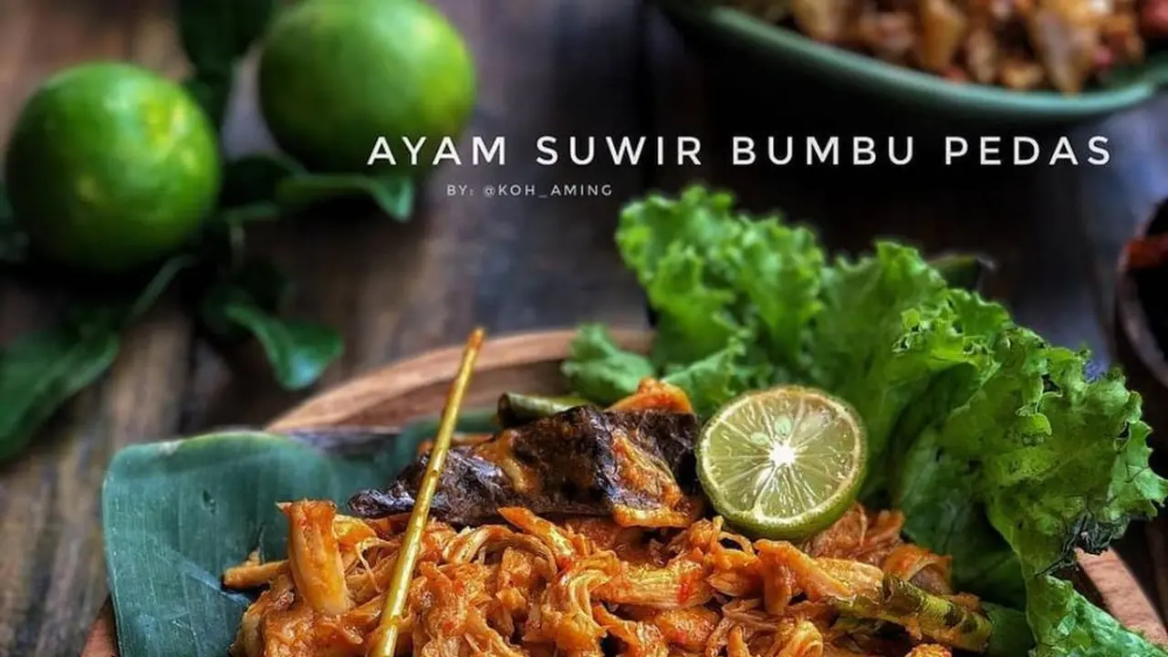 Sepiring ayam suwir