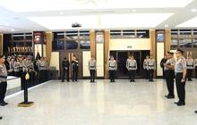 Kapolri Naikkan Pangkat 12 Pati Polri, Kapolda Papua Mathius Fakhri Jadi Jenderal Bintang Tiga