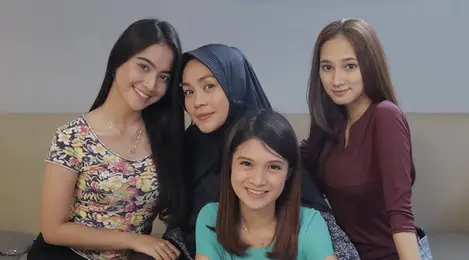 4 Outfit Kece Ala Artis Ftv Pintu Berkah Indosiar Fashion Fimela Com