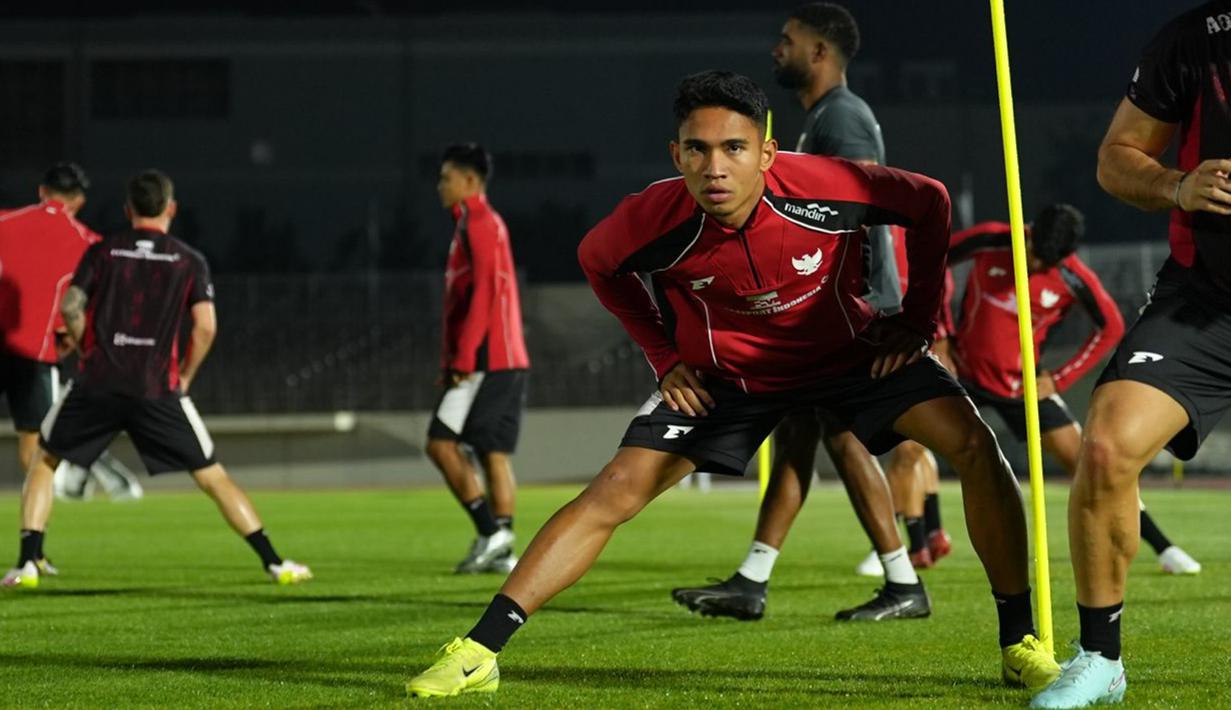 Pemain Timnas Indonesia, Marcelino Ferdinan, mengikuti sesi latihan jelang menghadapi tuan rumah Jepang dalam Kualifikasi Piala Dunia 2026 zona Asia di Suita City Stadium, Selasa (10/6/2025). (Dok PSSI)