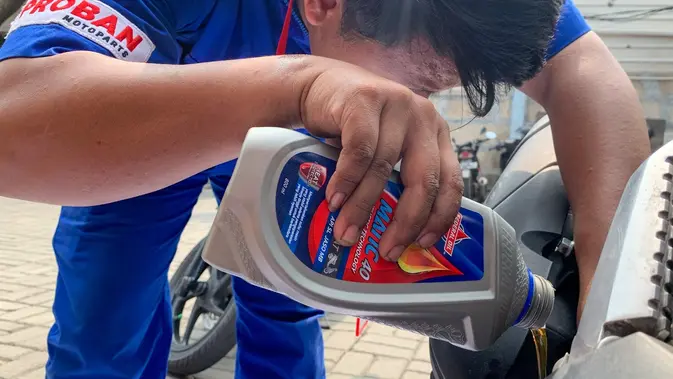 Legenda Pelumas 4 Dekade Sabet Penghargaan Bergengsi