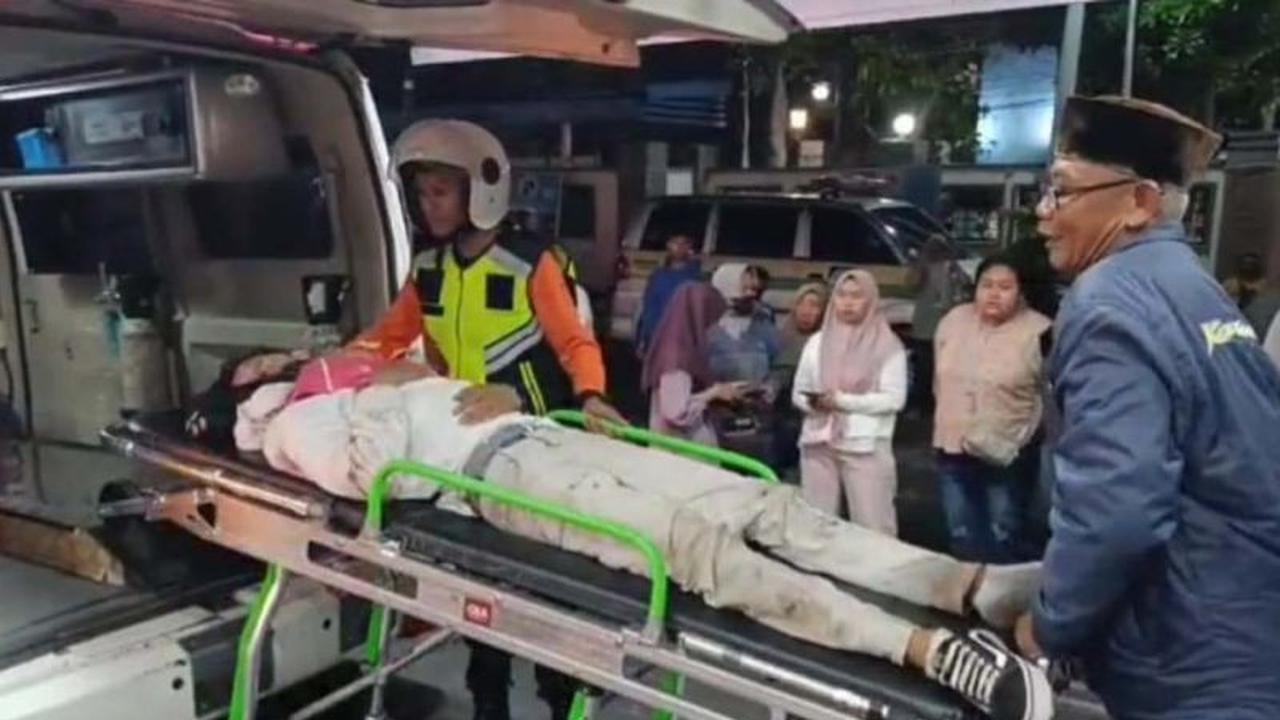 Bus Terguling di Tol Jombang, Satu Meninggal Dunia dan Belasan Luka Akibat Kecelakaan Tol Jombang