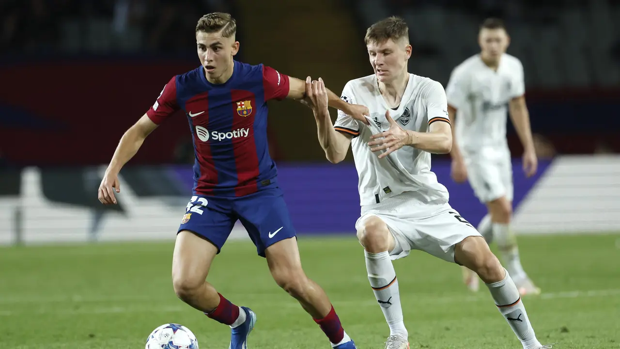 Foto: Penampilan Fantastis Fermin Lopez saat Membawa Barcelona Taklukkan Shakhtar Donetsk di Liga Champions