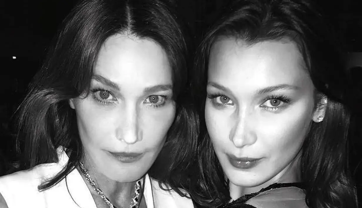 Lupakan Jennifer Lawrence, ternyata Carla Bruni mirip banget dengan Bella Hadid! (instagram/carlabruniofficial/AceShowbiz)