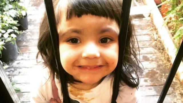 Mia, anak yang Pablo adopsi