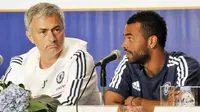 Mourinho Dukung Ashley Cole Dapatkan Tempat Utama