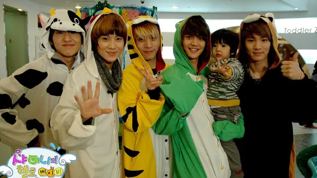 SHINee Hello Baby
