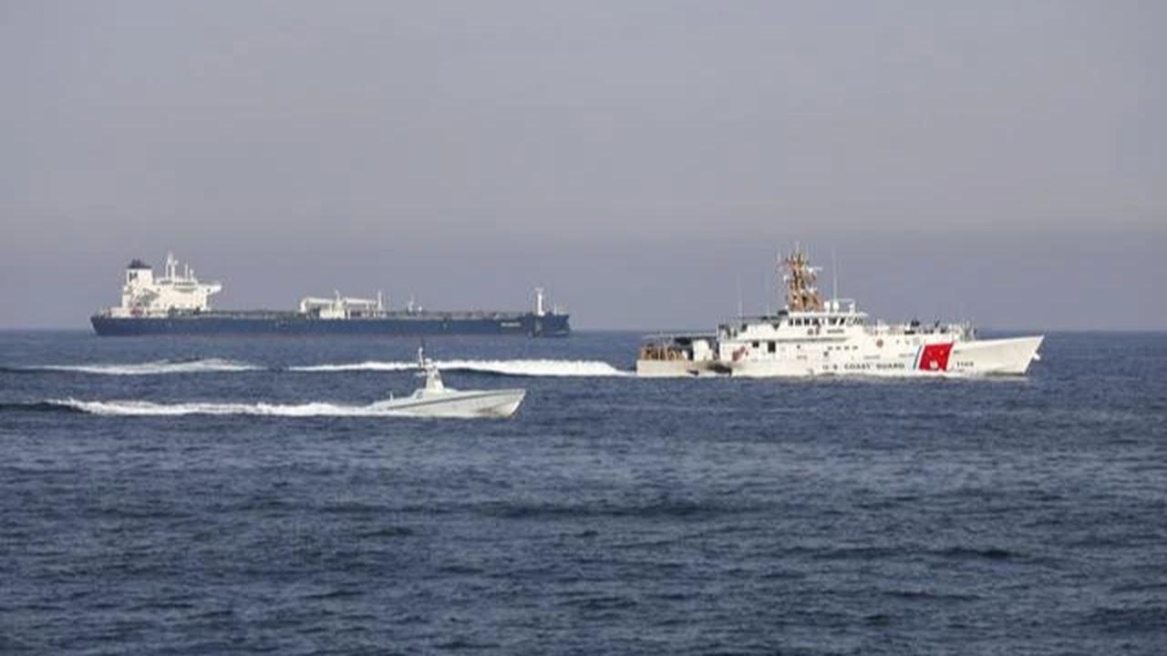 Berapa Banyak Kapal yang Lewati Selat Hormuz sejak Perang AS-Iran? Ini Datanya