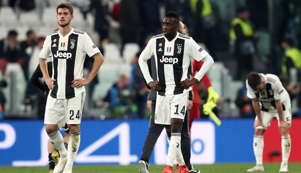 Foto file diambil pada 16 April 2019. Bek Juventus, Daniele Rugani, saat menghadapi Ajax Amsterdam pada laga Liga Champions di Turin. Rugani dinyatakan positif terkena virus corona, yang diumumkan klub Juventus pada 11 Maret 2020. (AFP/Isabella Bonotto)