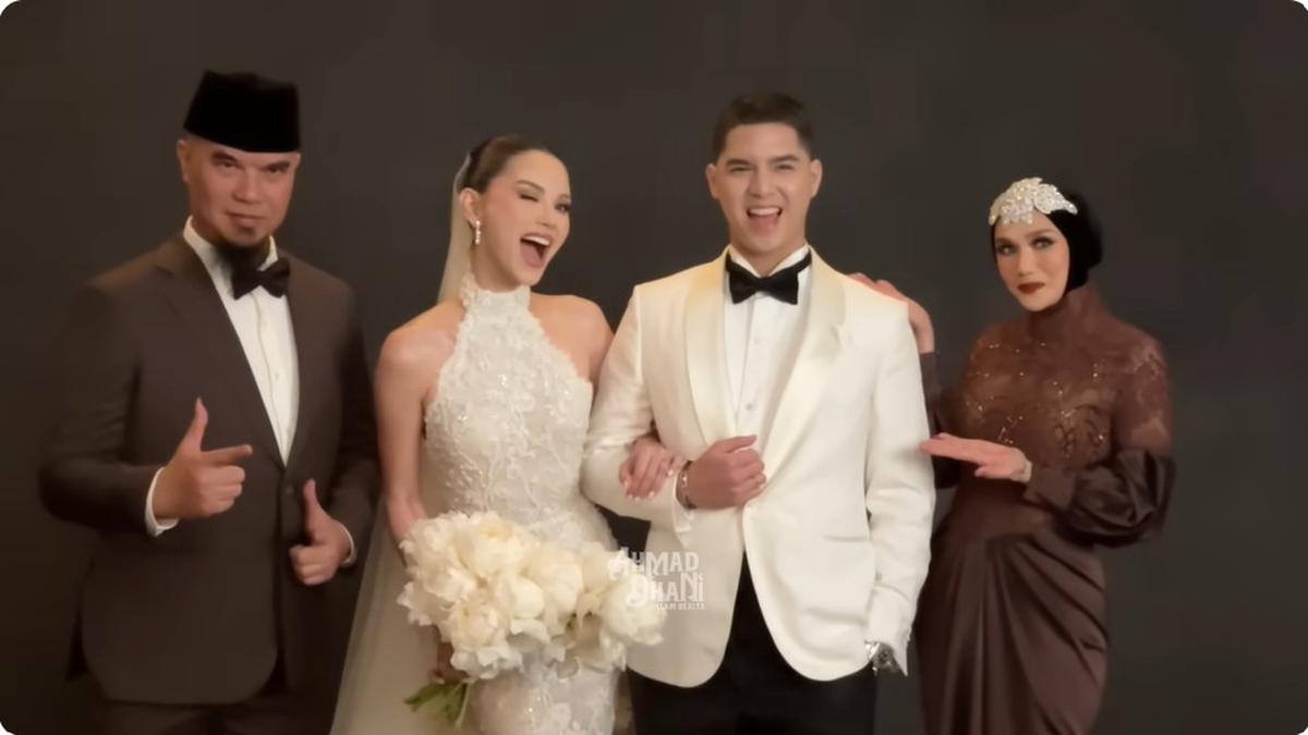 6 Detail Penampilan Mulan Jameela di Resepsi Al Ghazali, Headpiece Jadi Sorotan