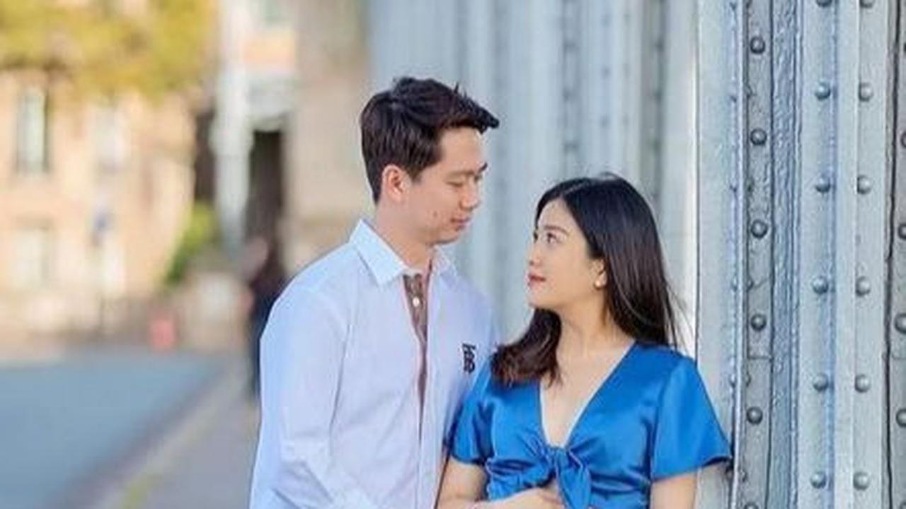 Menanti Anak Pertama, 8 Foto Baby Moon Valencia Tanoe dan Kevin Sanjaya di Paris!