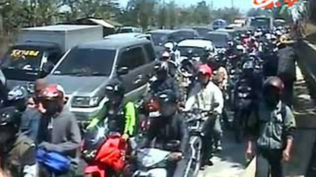 120819bmacet-mudik.jpg