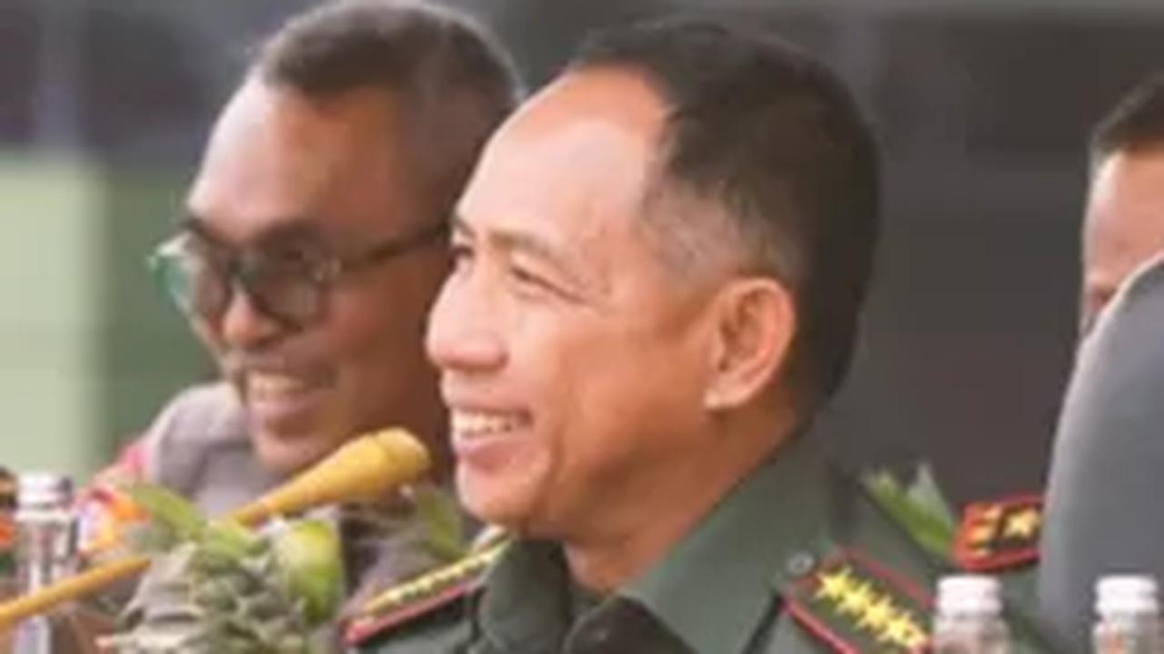 Menariknya, pertanyaan yang diberikan bukan mengenai ruang lingkup TNI. <br>