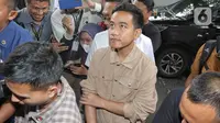 Klarifikasi terkait dugaan pelanggaran kampanye yang dilakukan cawapres nomor urut 2 itu saat pembagian susu di car free day atau CFD Jakarta. (Liputan6.com/Angga Yuniar)