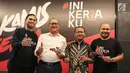 Moderator Ache Hararap, Wakil Ketua TKN Jokowi-Amin, Rosan Roeslani, Direktur Penggalangan Pemilih Muda, Bahlil Lahadalia dan Ketua Umum Hipmi Jaya acungkan jempol usai talkshow Kamis Kerja di Hub 86 Jakarta, Kamis (10/1). (Liputan6.com/Fery Pradolo)