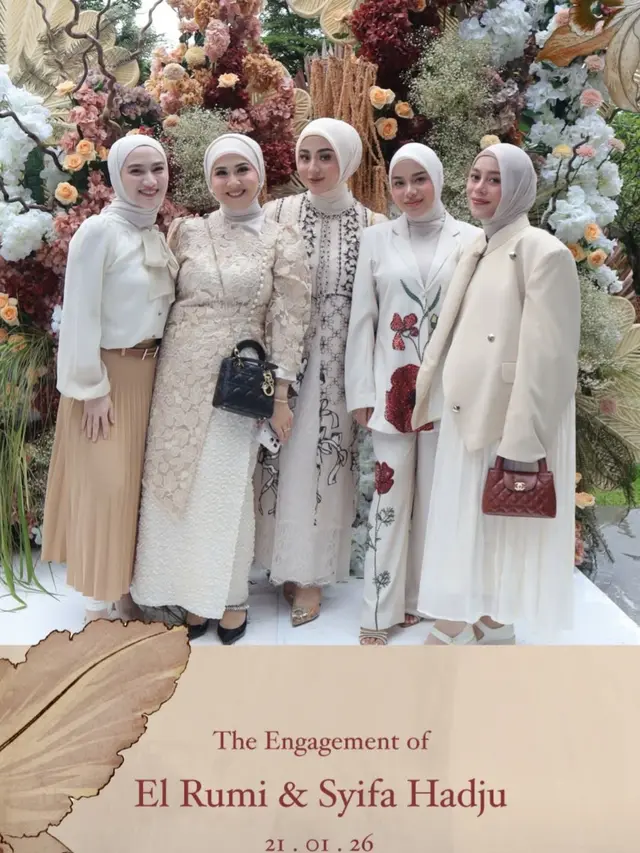 Potret Geng Mamayu Hadiri Acara Lamaran El Rumi dan Syifa Hadju