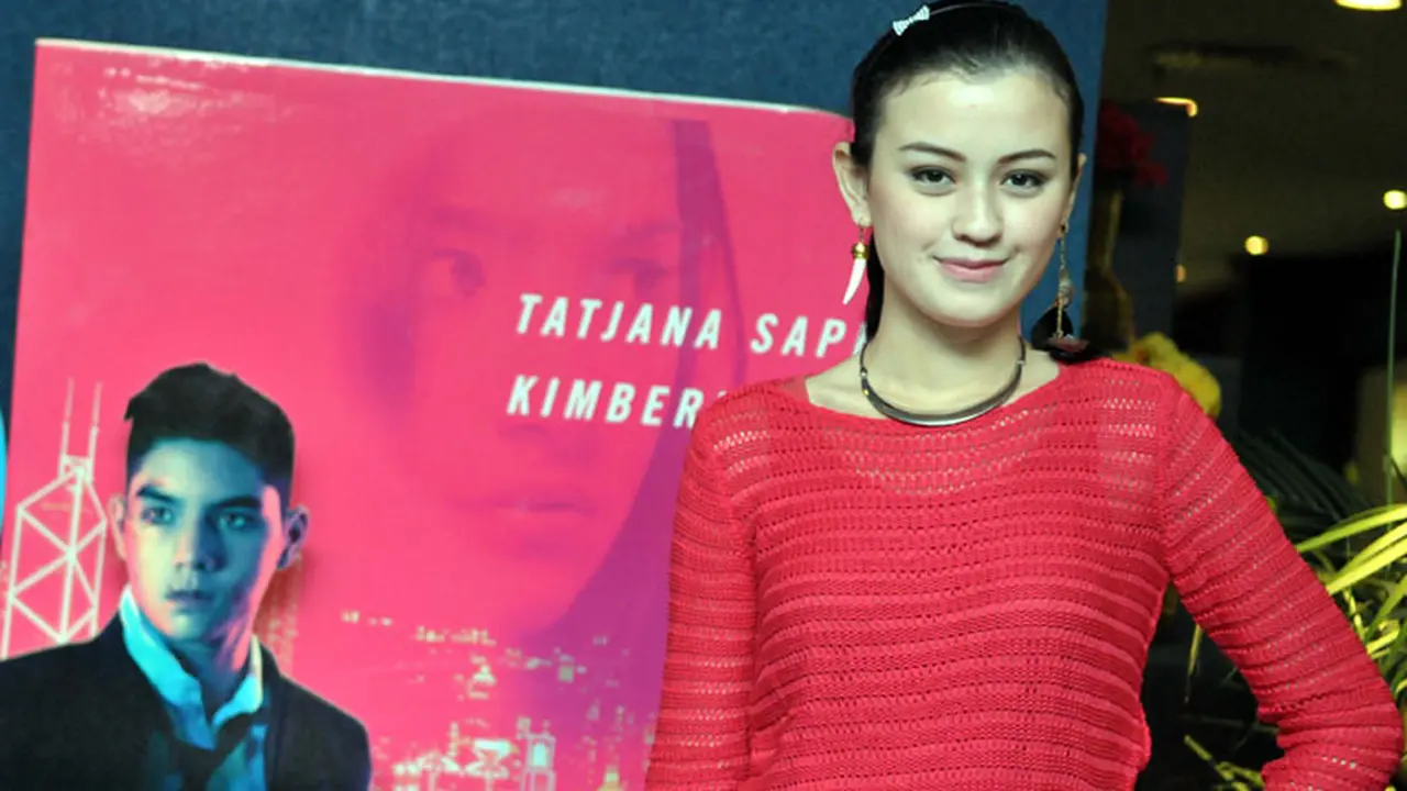 Syuting di Hong Kong, Kimberly Ryder Boyong Keluarga