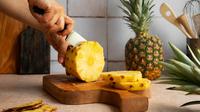 How to tell if pineapple is ripe and ready to eat. (Photo: Freepik)
