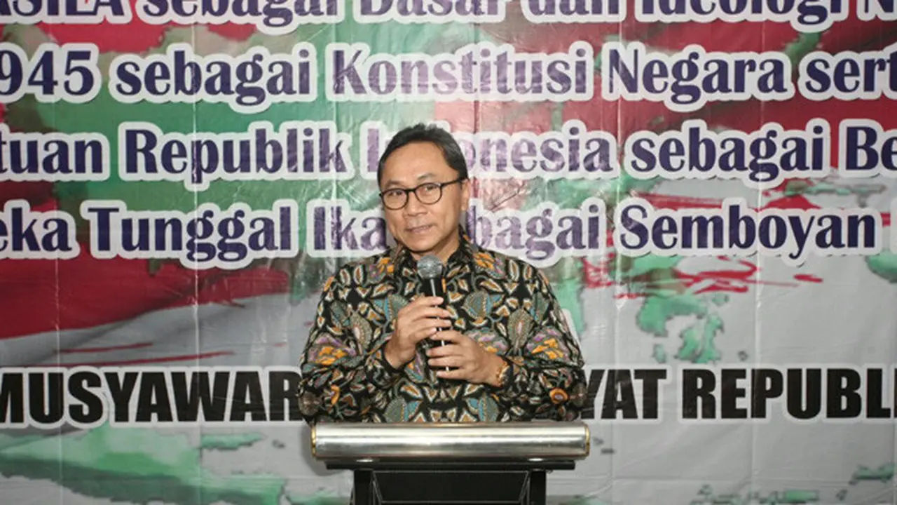 Hari itu, sekitar 200 anggota KPPI yang mengikuti Kongres V KPPI di Jogjakarta mendapat kesempatan mengikuti sosialisasi Empat Pilar MPR yang diselenggarakan MPR bekerjasama dengan KPPI.