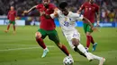 Kingsley Coman adalah pemain Timnas Prancis yang berposisi di sayap kiri ketika Euro 2020. Pemain yang berusia 25 tahun ini dapat menempuh kecepatan 33,7 km/jam ketika berlari. (Foto: AFP/Pool/Darko Bandic)