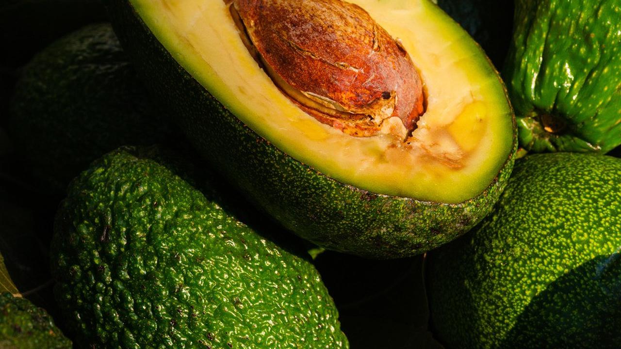 11 Makanan untuk Rambut Sehat dan Indah, Pisang hingga Kayu Manis