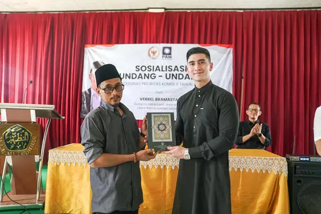 Komitmen di Daerah Pemilihan (Dapil)