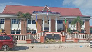 Gedung Pengadilan Negeri Batam. (Liputan6.com/ Ajang Nurdin)