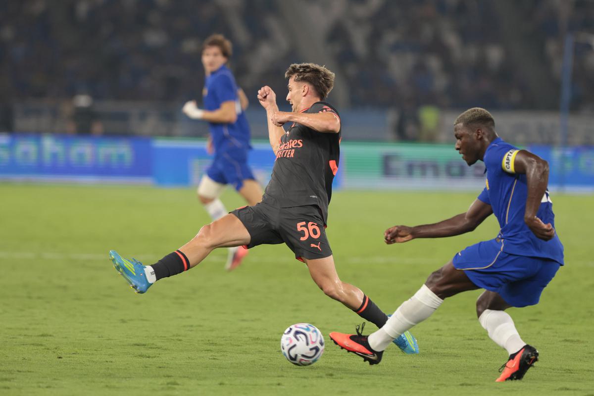 Chelsea Bungkam AC Milan 3-0