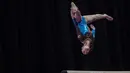 Pesenam Malaysia, Farah Ann, saat tampil pada Asian Games XVIII cabang senam di JiExpo Kemayoran, Jakarta, Rabu (22/8/2018). Selain cantik, dirinya merupakan salah satu pesenam putri terbaik Malaysia. (Bola.com/Vitalis Yogi Trisna)