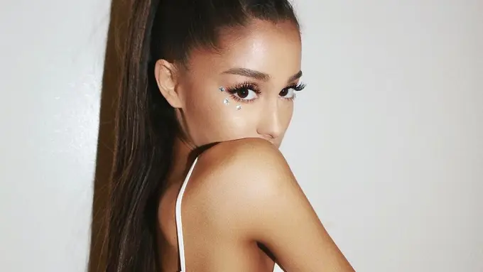 [Bintang] Dress Ariana Grande