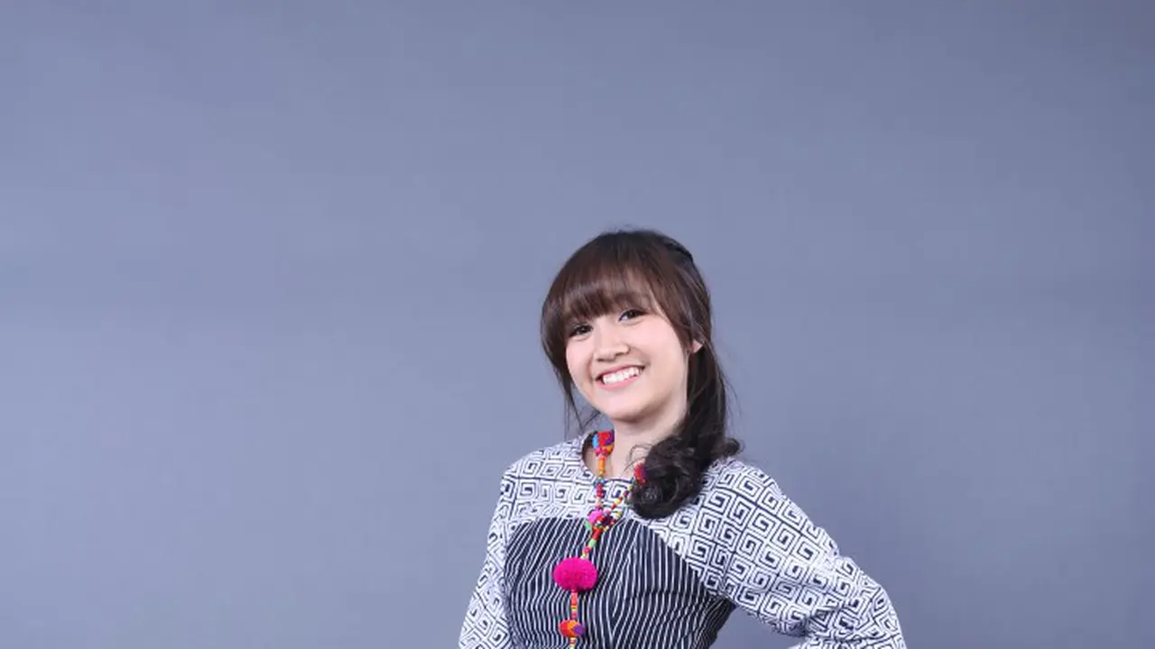 [Bintang] Febby Blink