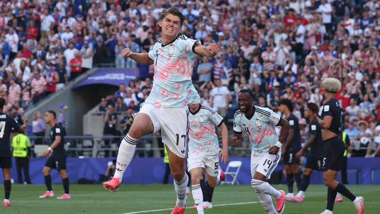 FOTO: Amerika Serikat Tersingkir Belgia Tantang Spanyol di Perempat Final