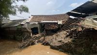 Banjir lumpur rendam ratusan rumah di Kabupaten Bandung. (Liputan6.com/Dikdik Ripaldi)