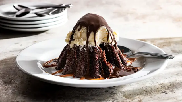 Sizzling Fajitas hingga Molten Chocolate Cake, Rangkaian Menu Seru untuk Hangout di Akhir Pekan