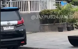Polisi Buka Suara soal Alphard Cekcok dengan Satpam Pakai Pelat Palsu