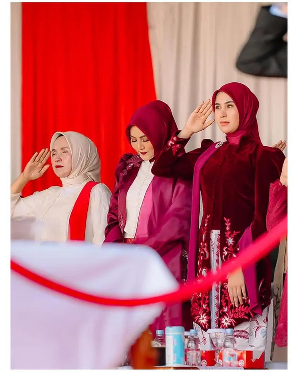 7 Potret Syahnaz Sadiqah di Upacara HUT ke-80 RI, Perdana sebagai Istri Bupati