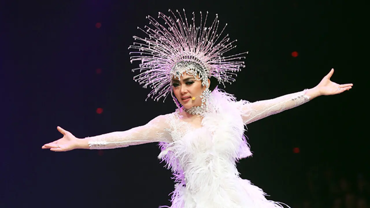 [Bintang] Syahrini