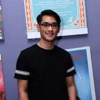 Dijumpai di studio Erwin Gutawa, kawasan Antasari, Jakarta Selatan, Rabu (16/9/2015), Afgan mengaku akan menampilkan pesona nusantara lewat kostum yang dikenakannya. (Wimbarsana/Bintang.com)